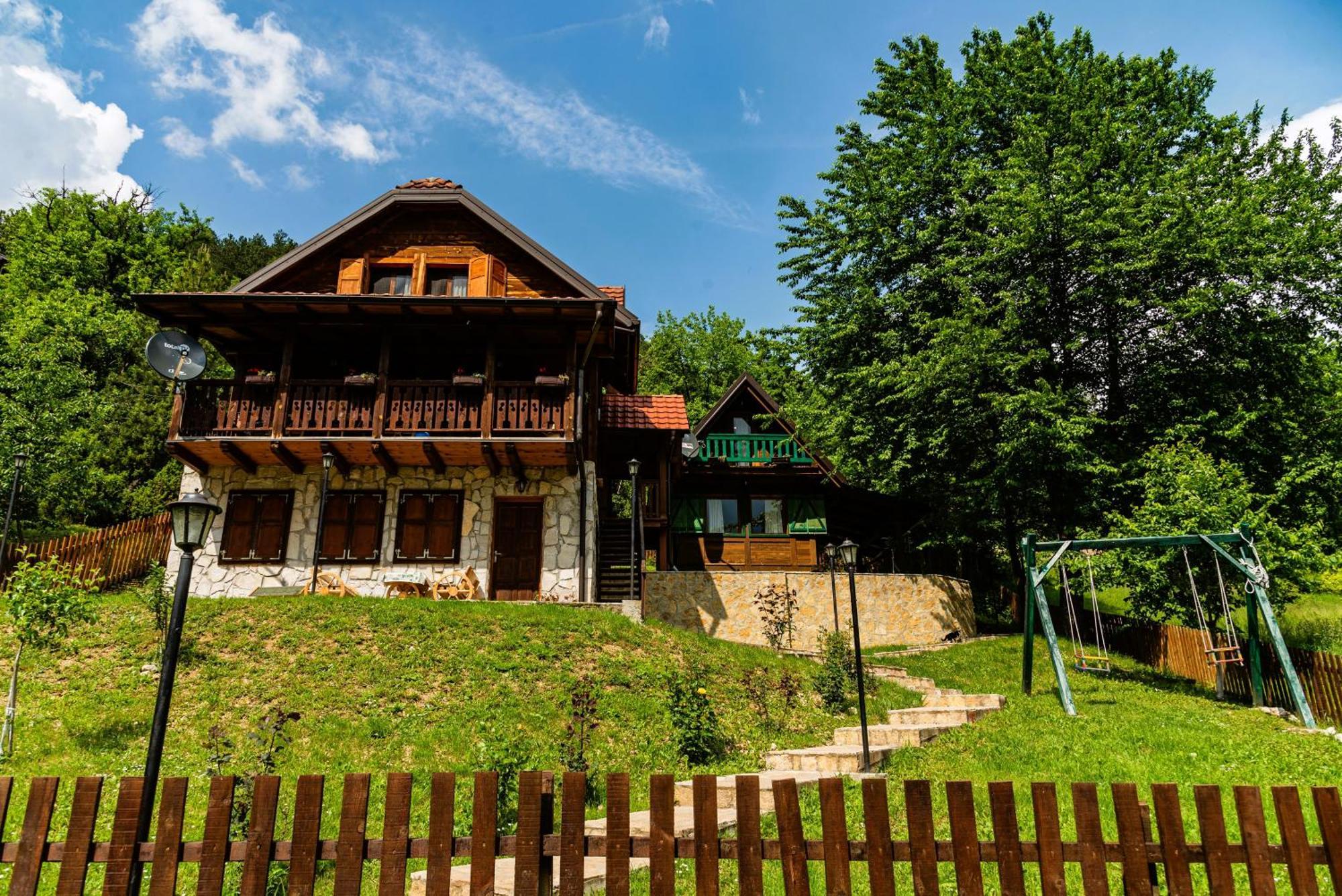 Zaovine Drvene Kuce Suska - Wooden Houses Suska מראה חיצוני תמונה